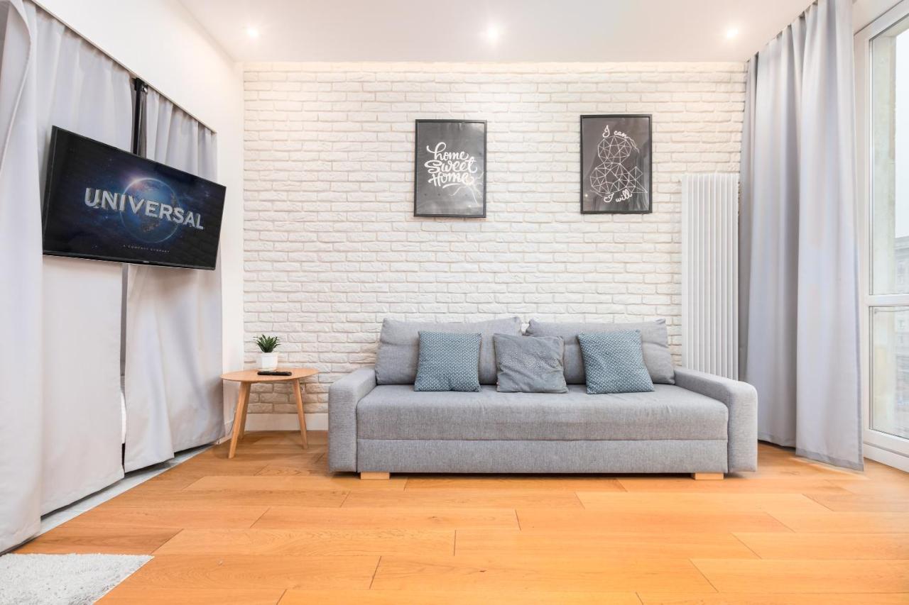 Piekna Apartament By Your Freedom ワルシャワ エクステリア 写真